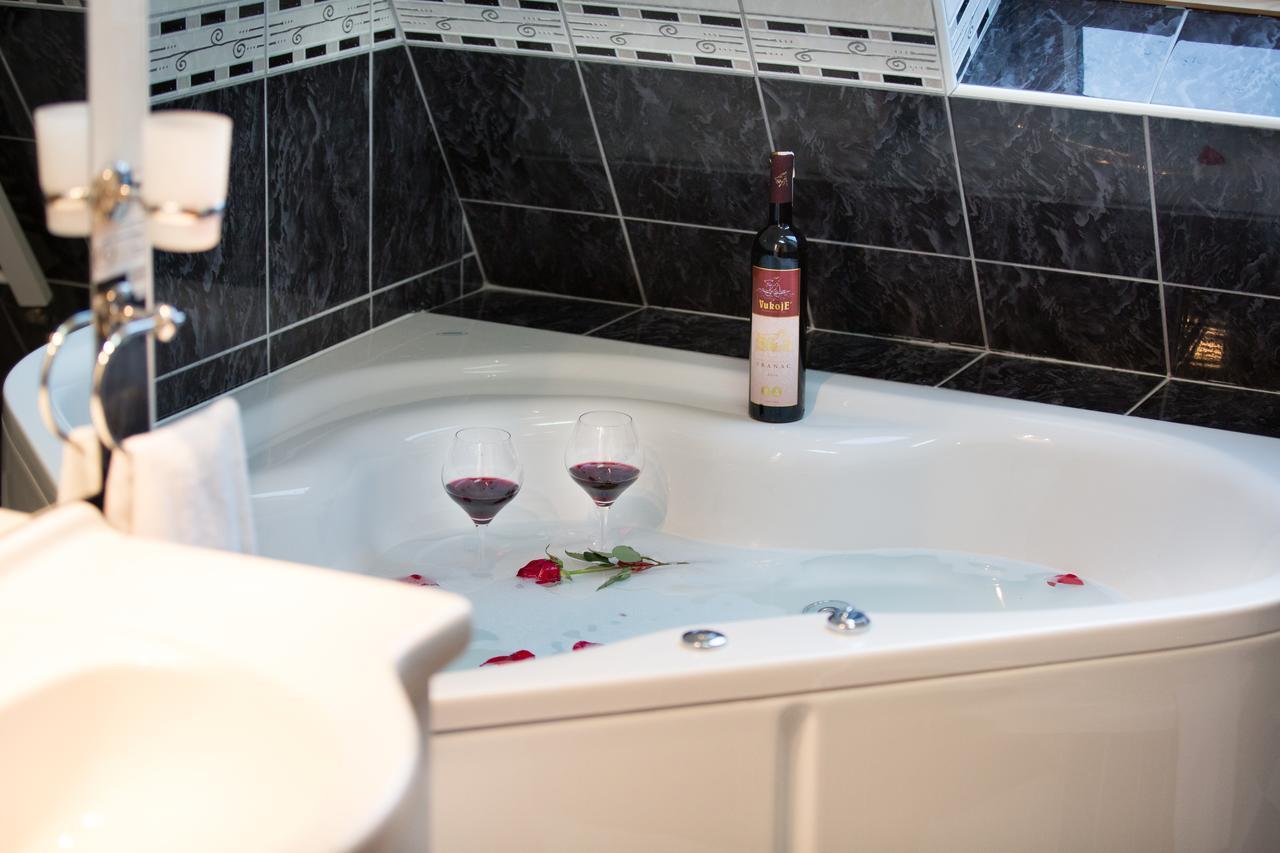 Hotel Babino Brdo Derventa Ngoại thất bức ảnh