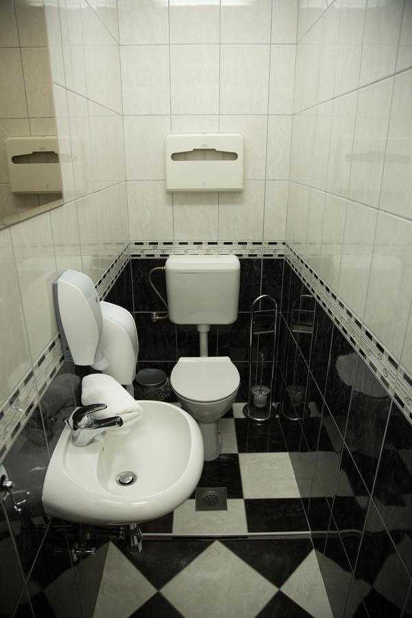 Hotel Babino Brdo Derventa Ngoại thất bức ảnh