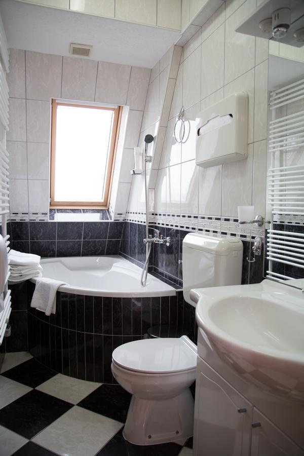 Hotel Babino Brdo Derventa Ngoại thất bức ảnh